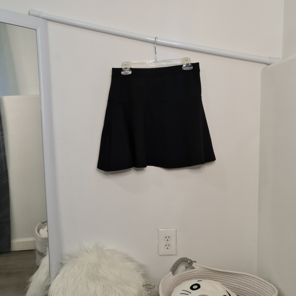 Black skater skirt